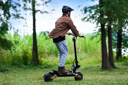 Quelle est la trottinette électrique la plus rapide ? Découvrez les modèles les plus puissants pour des sensations extrêmes