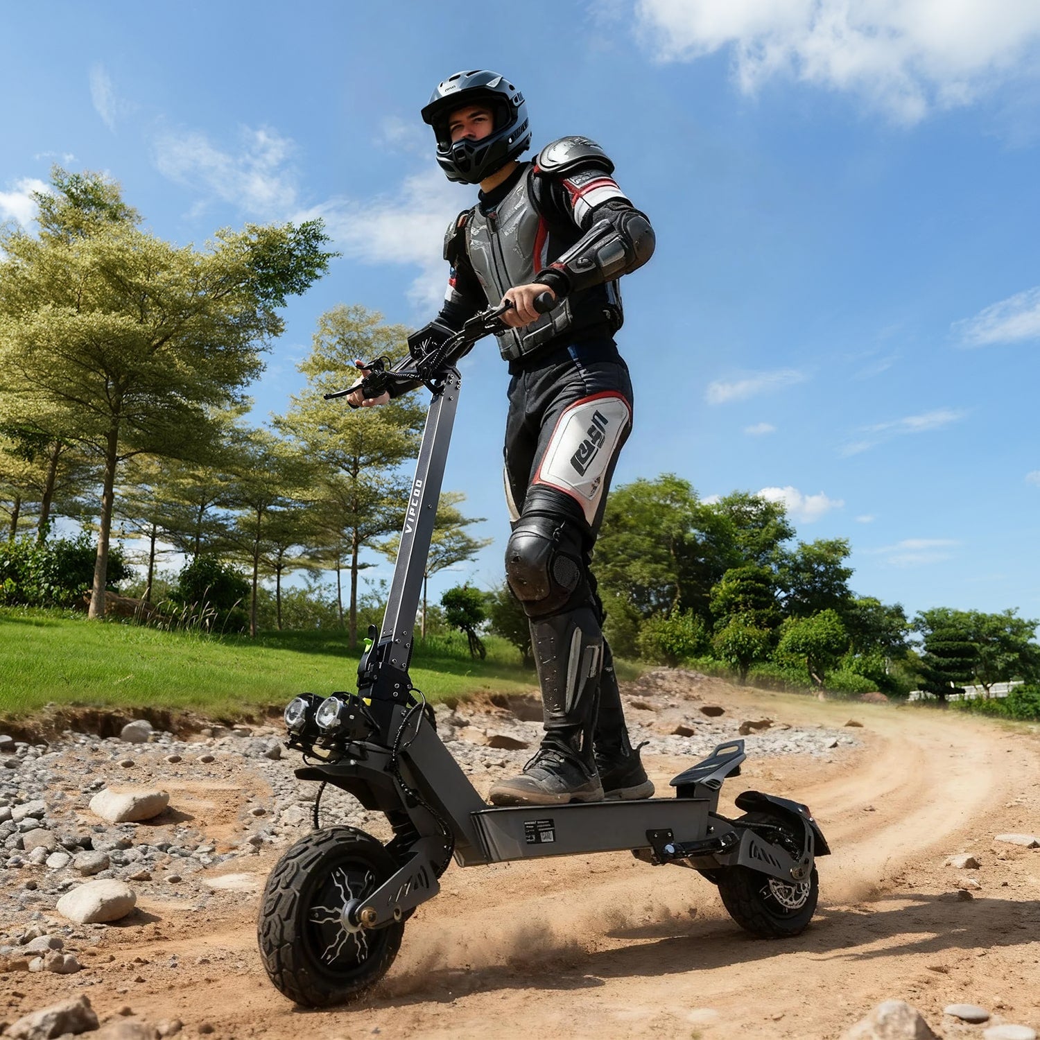 Trottinette Électrique Puissante VIPCOO VS9 – 65 km/h, Double Moteur 3600W, Batterie 60V26Ah, Tout-Terrain avec Suspension à Ressort