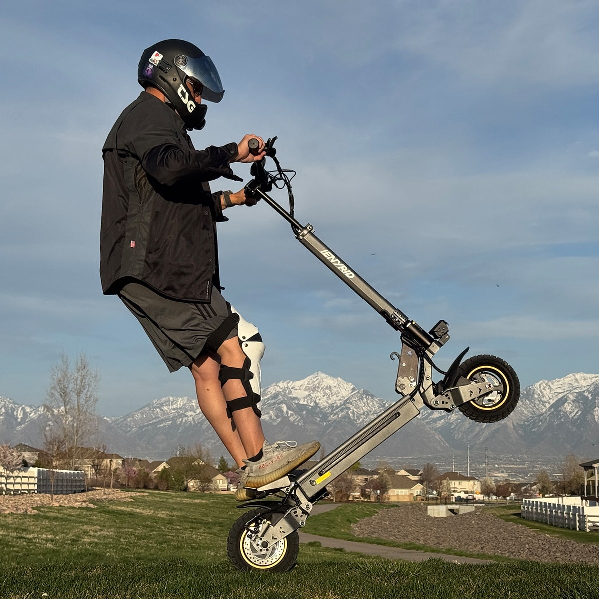 iENYRID S1 All-terrain electric scooter